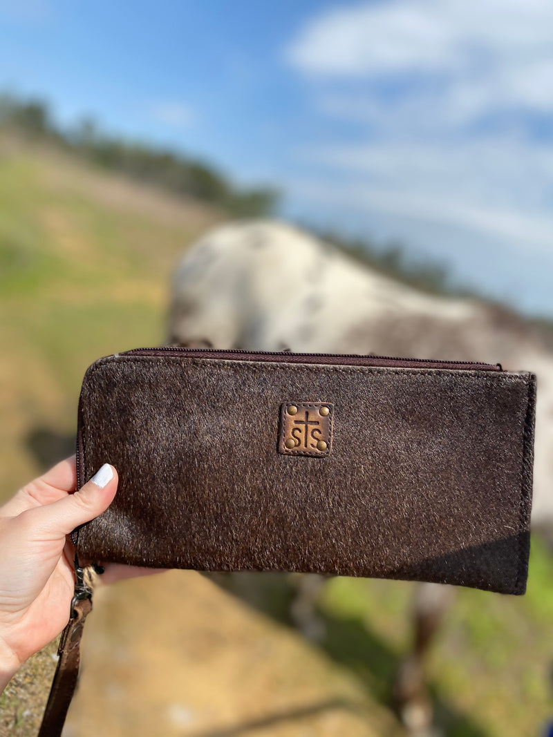 The Classic Cowhide clutch